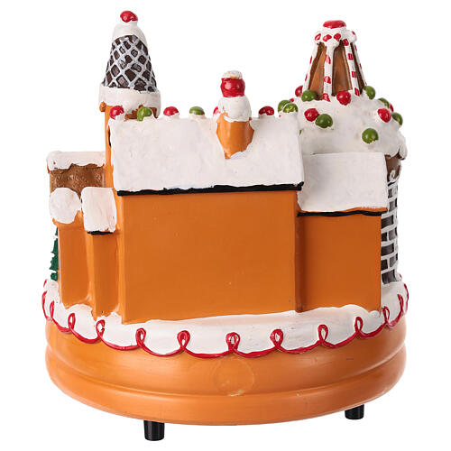 Lebkuchenstadt mit Zug, 20x20x20 cm 5