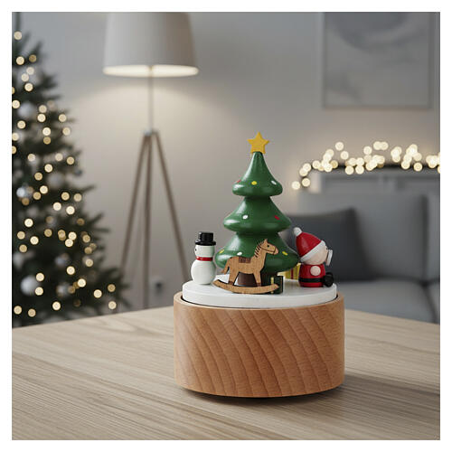 Wooden Christmas music box with tree and characters, 4 in 2