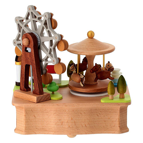 Caixa de música de madeira com carrossel e roda-gigante em movimento 10x15x15 cm 7