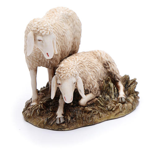 Grupo de dos ovejas 20 cm resina Moranduzzo 2