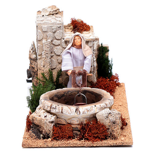 Man at the well for nativity scene 12 cm with movement 1