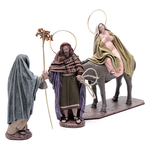 Nativity scene statues Mary and Joseph looking for lodging 18 cm 3