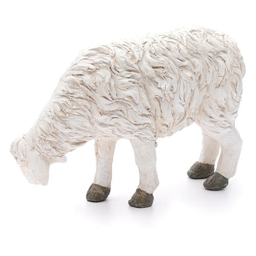 Statua pecora che bruca per presepe 50 cm resina colorata 3