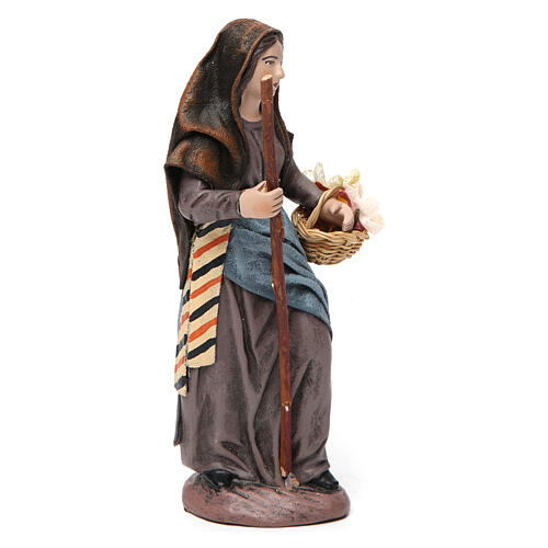 Pastuszka z koszem i laską, szopka 14 cm terakota 3