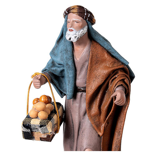 Shepherd with basket of eggs in terracotta for Nativity Scene 14 cm 2