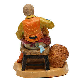 Uomo con cesto 10 cm presepe