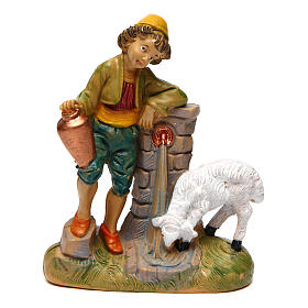 Homme à la fontaine avec mouton 10 cm crèche