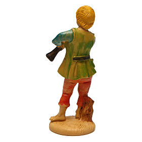 Ragazzo con piffero per presepe di 10 cm