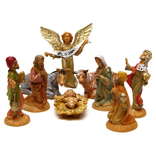 Complete Nativity Scene 9 pieces 6 cm with wood effect 1