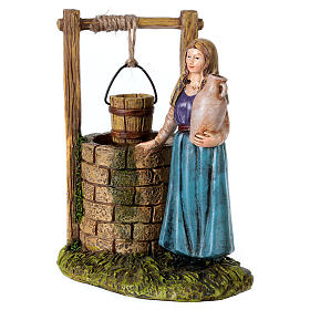 Donna al pozzo realizzata per presepe di 12 cm resina colorata