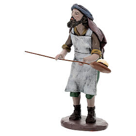 Fornaio con la sua pala in resina per presepe 16 cm