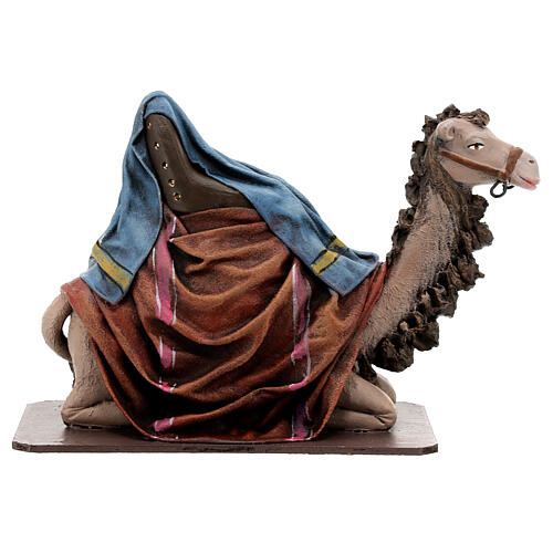 Tríada de camellos con trono para belén 18 cm 10