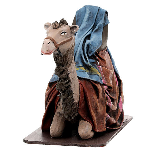 Trio chameaux avec selle pour crèche 18 cm 7