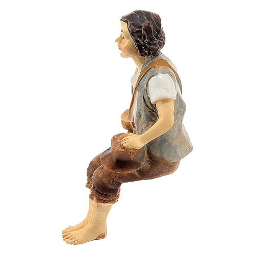 Boy sitting figurine 8 cm nativity in resin 4