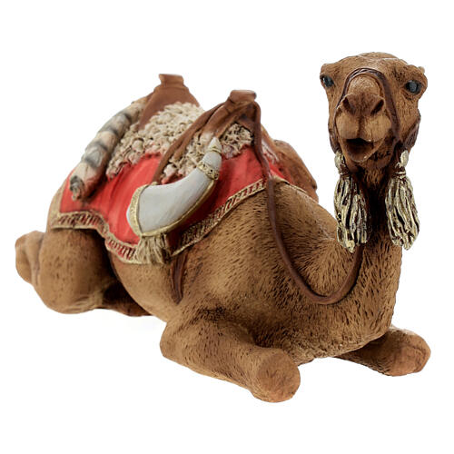 Figurka dromader siedzący z żywicy szopka 21 cm 2