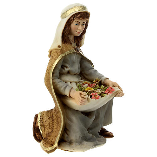 Woman with flowers, resin Nativity Scene of 21 cm 3