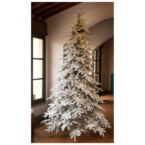 STOCK New Woodland Christmas tree 340 cm with 1650 LEDs 1