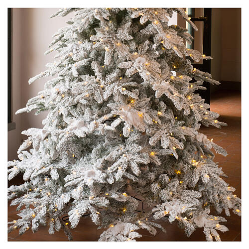 STOCK New Woodland Christmas tree 340 cm with 1650 LEDs 2