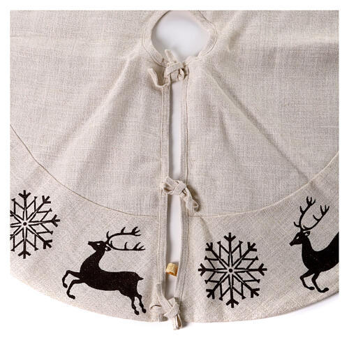 Christmas tree skirt with snoflakes and reindeers d. 47 in 2