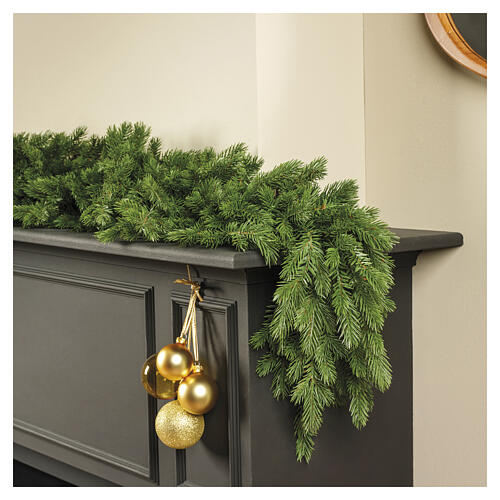 Myrkdalen outdoor Christmas garland, 70 in 4