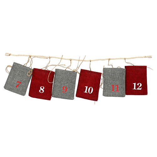 Calendário do Advento sacos de tecido cinzentos e vermelhos 10x12 cm 2