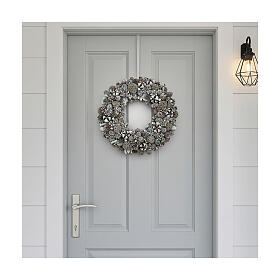 Couronne Noël pommes de pin fruits secs paillettes blanches 25 cm