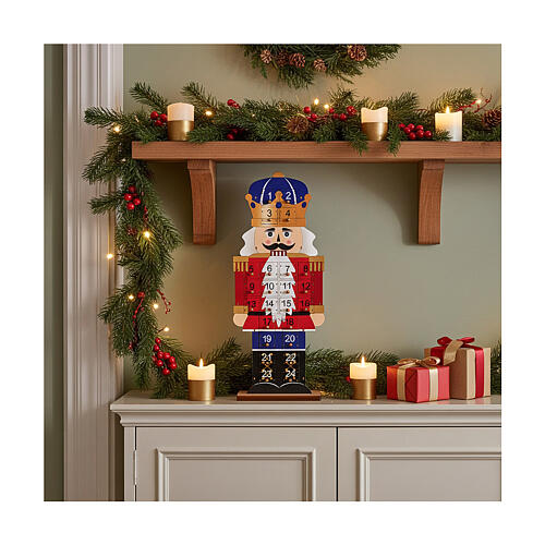 Calendrier de l'Avent casse-noisette de Noël veste rouge bois 55x25x5 cm 2