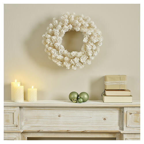 Cosy snow-flocked indoor Christmas wreath, 4x20 in 2