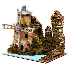 Moinhos para Presépio: Moinho de vento perto de curso de água 20x20x15 cm