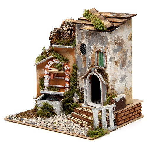 Landhaus mit Brunnen 25x25x20cm für Krippe 2