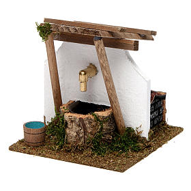Electric fountain with wooden roof for Nativity Scene 15x15x15cm