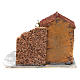Casa em resina sobre base madeira com pórtico e porta aberta 15x20x20 cm presépio napolitano s4