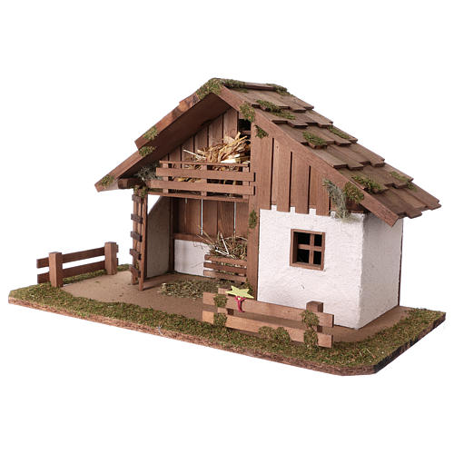 Nordic style stable with exposed loft and room 34x59x30 cm, for a 13 cm nativity 3