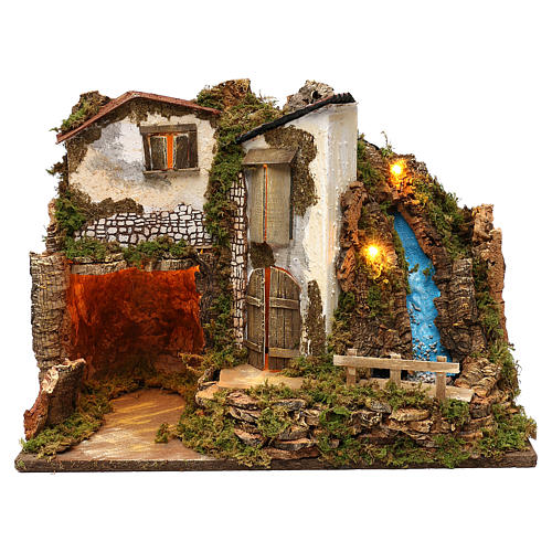 Maison rustique avec lumières et cascade 35x50x25 cm pour crèche 11 cm 1