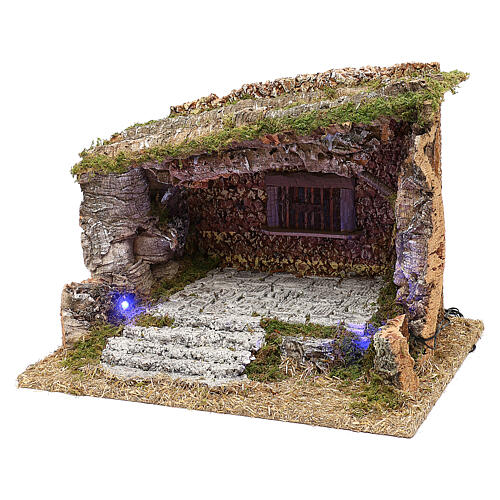 Wooden Nativity stable with cork and moss 30x40x30 cm 2