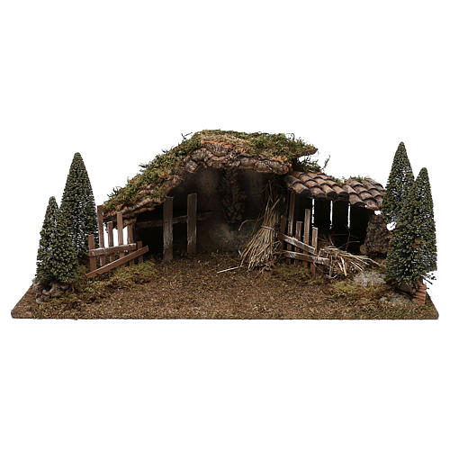 Krippenstall mit Heuschober und Nadelbäumen, 20x60x25 cm 1