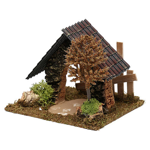 Cabana em cortiça com cerca e árvore para presépio com figuras de 6 cm de altura média 2