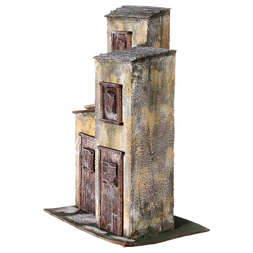 Borgo in resina con tre case presepi 12 cm 40x40x25 cm  2