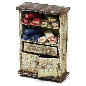 Schrank mit Stoffrollen eines Schneiders für Krippe 12 cm 10x10x5 cm