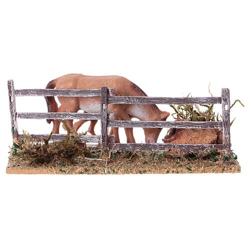 Miniature fence with horses, 5x10x10 cm 4