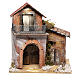 House with fountain for Nativity scene 20x20x15 cm s1