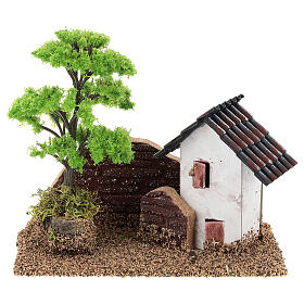Häuschen mit Baum und Mauer für Krippe, 15x15x10 cm