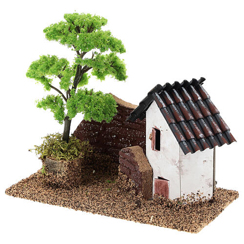 Häuschen mit Baum und Mauer für Krippe, 15x15x10 cm 3