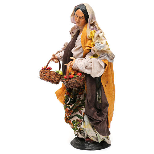 Mulher com cestas de frutos e legumes para presépio napolitano estilo '700 com figuras de 30 cm de altura média 3