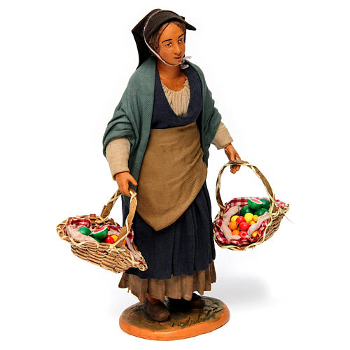 Mulher com cestas de fruta para presépio napolitano com peças de 30 cm de altura média 3