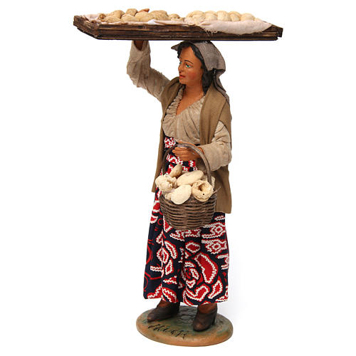 Mulher com cesta de pão para presépio napolitano com peças de 30 cm de altura média 2