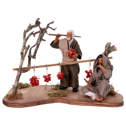 Miniature farmer with hanging tomatoes scene, 13 cm 1