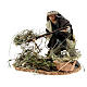 Farmer shoveling straw, 8 cm Neapolitan nativity terracotta s2