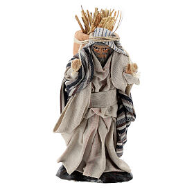 Arab man carrying hay, 8 cm Neapolitan nativity figurine