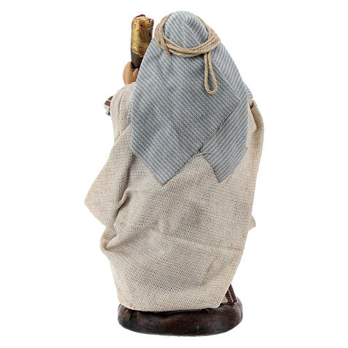 Homem com tocha figura terracota para presépio napolitano com personagens de altura média 8 cm 3